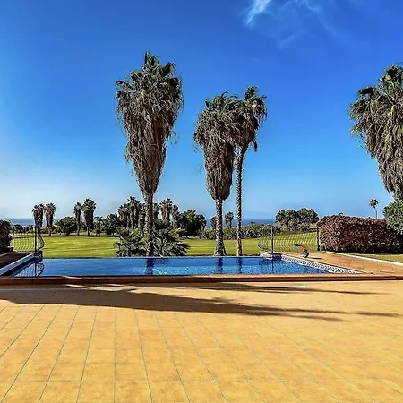 Villa Vista Mar & Golf Villa
