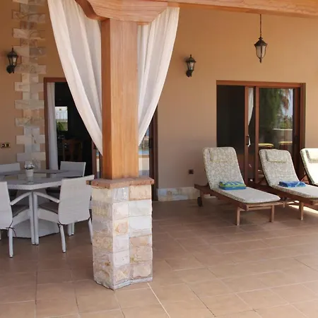 Villa Vista Mar & Golf Villa